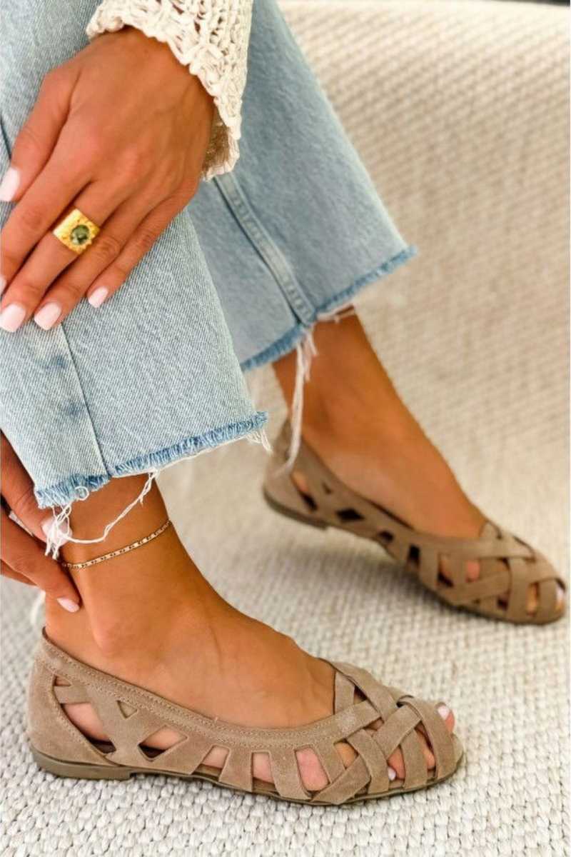 Lecce | Sandalias Planas Trenzadas - Estilo y Comodidad
