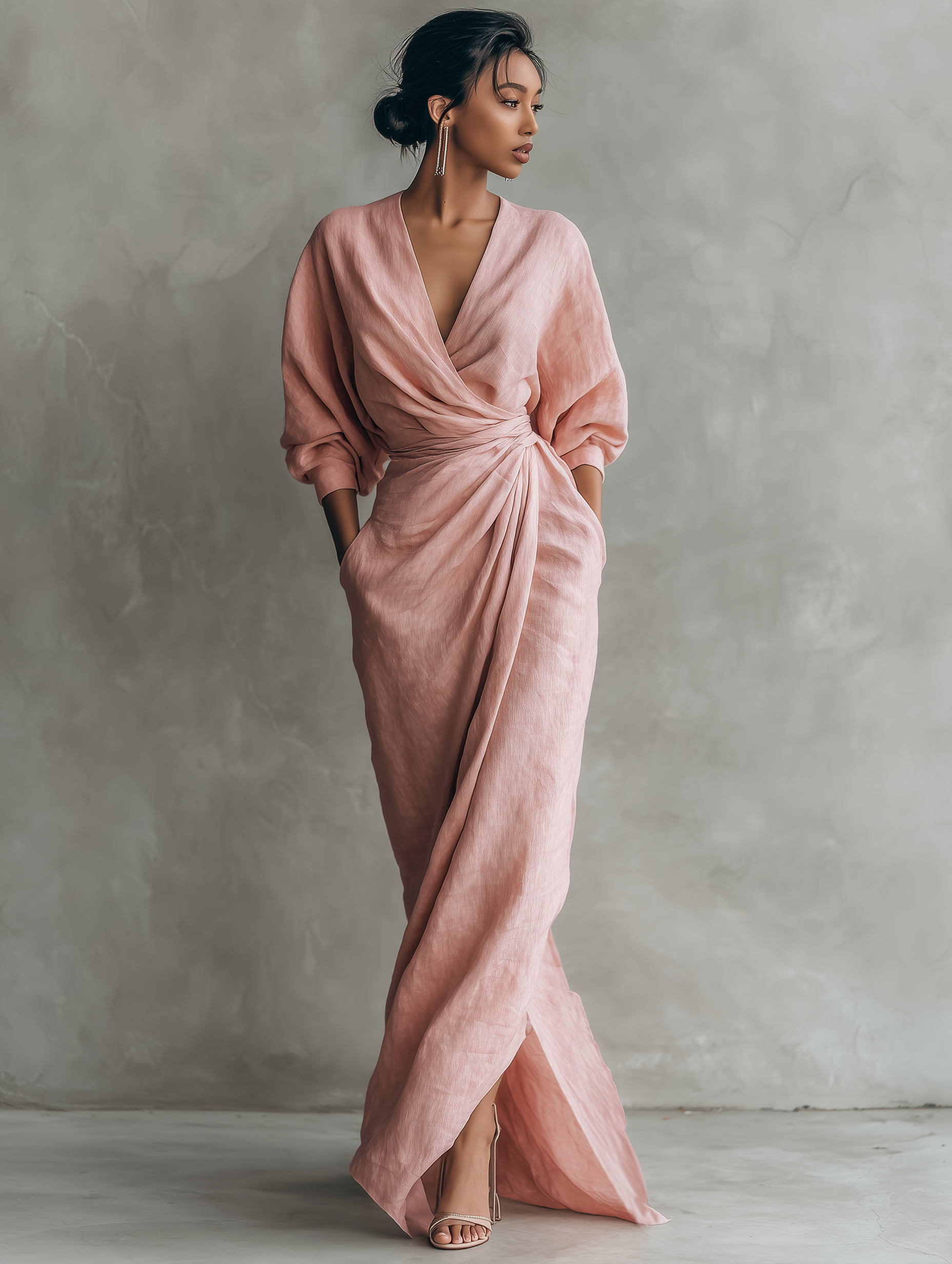 Agde | Vestido Maxi Rosa con Escote en V