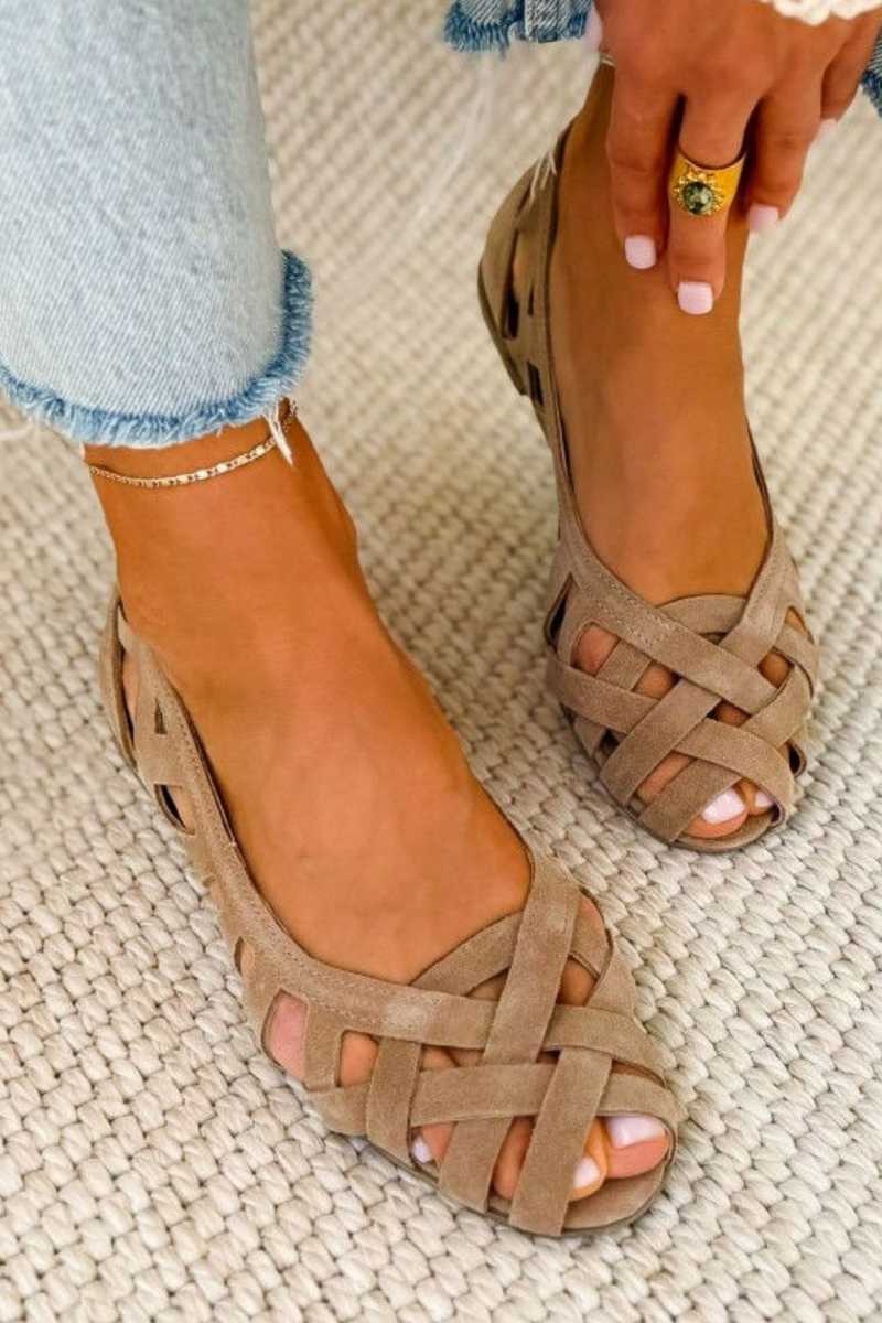 Lecce | Sandalias Planas Trenzadas - Estilo y Comodidad