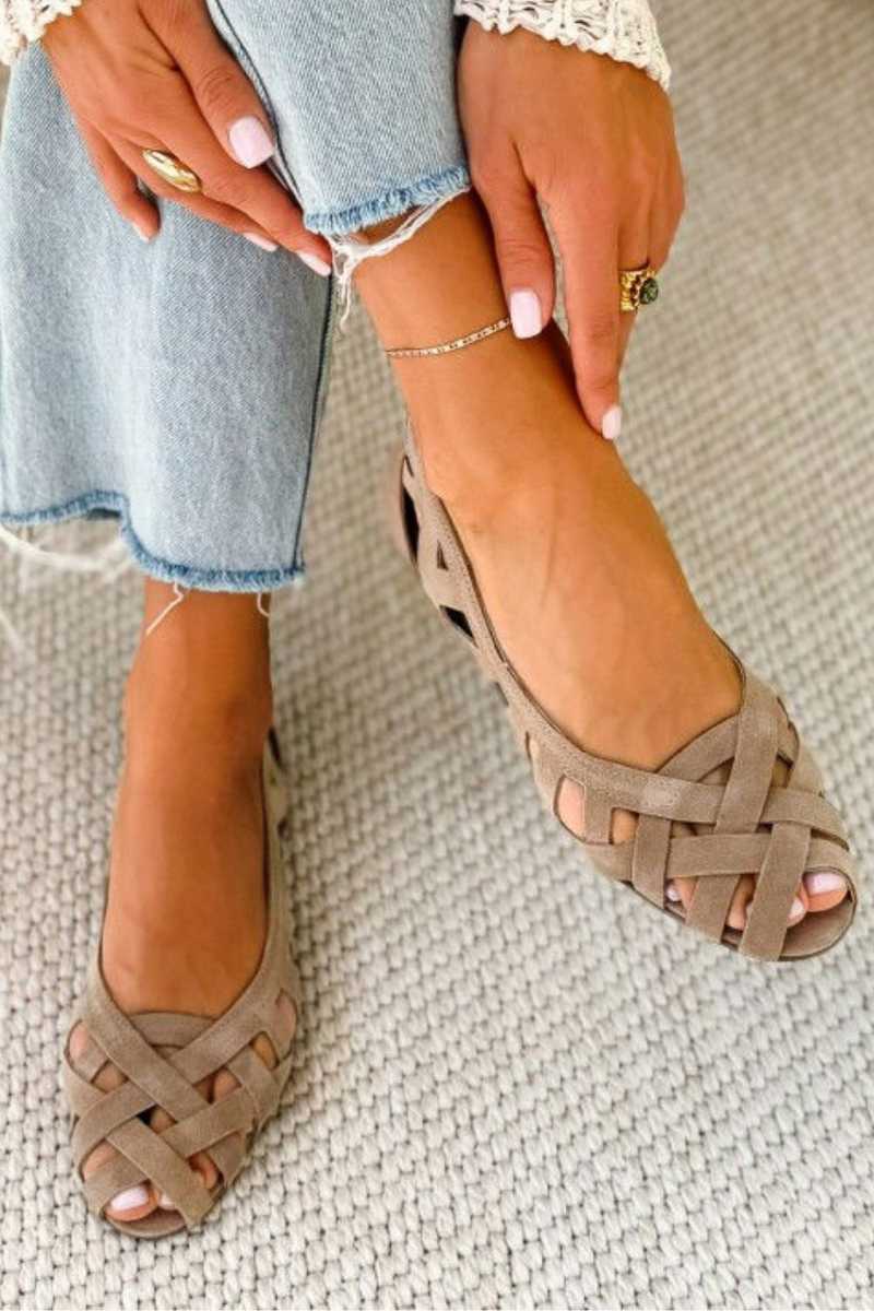 Lecce | Sandalias Planas Trenzadas - Estilo y Comodidad