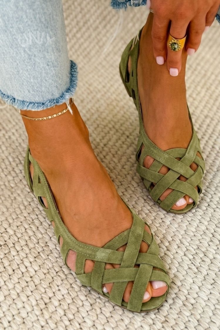 Lecce | Sandalias Planas Trenzadas - Estilo y Comodidad