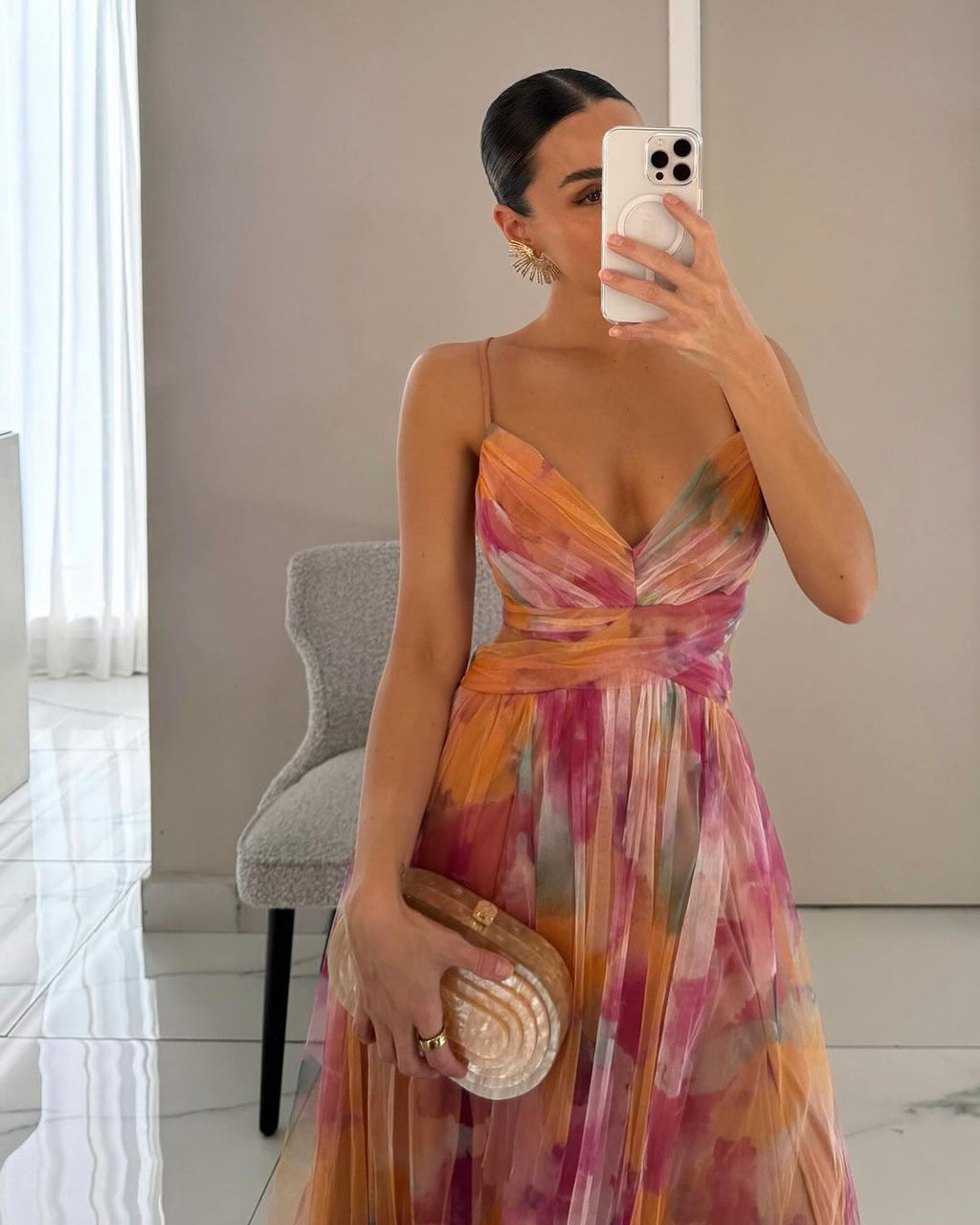 Vestido Maxi Floral Burdeos – Elegante y Sofisticado
