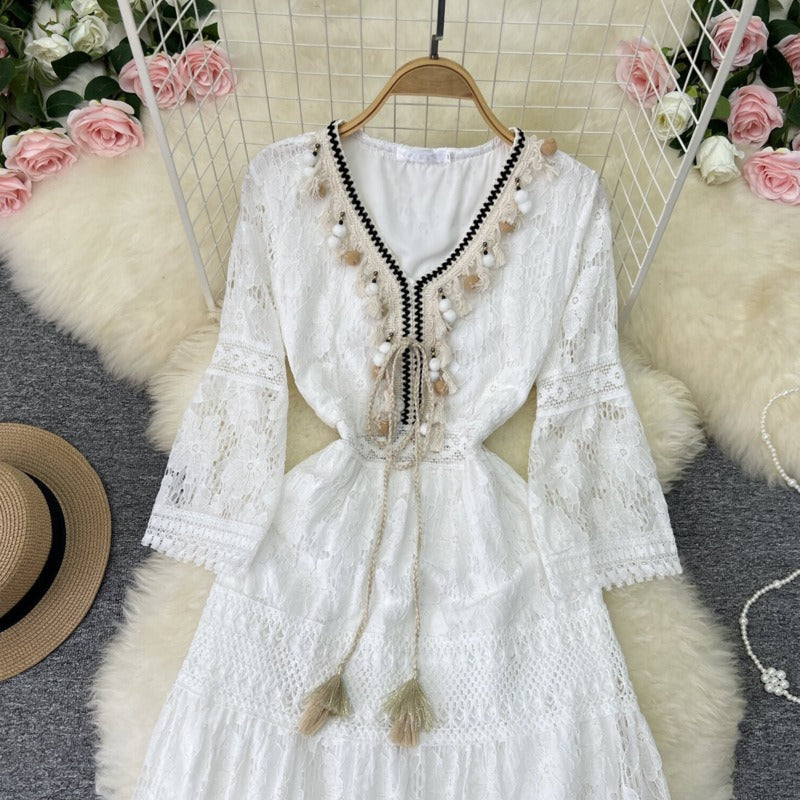 Beaulieu Vestido Ibicenco con Mangas de Encaje – Elegancia Mediterránea