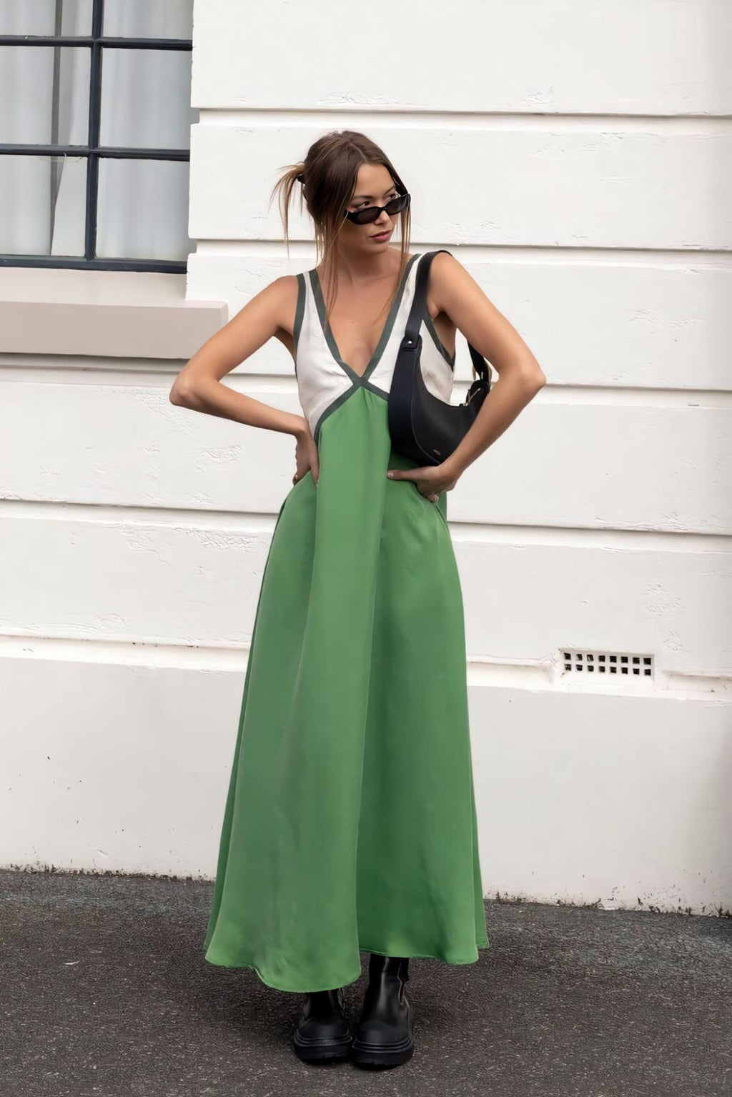 Saint-Tropez | Vestido Midi sin Mangas - Estilo y Elegancia