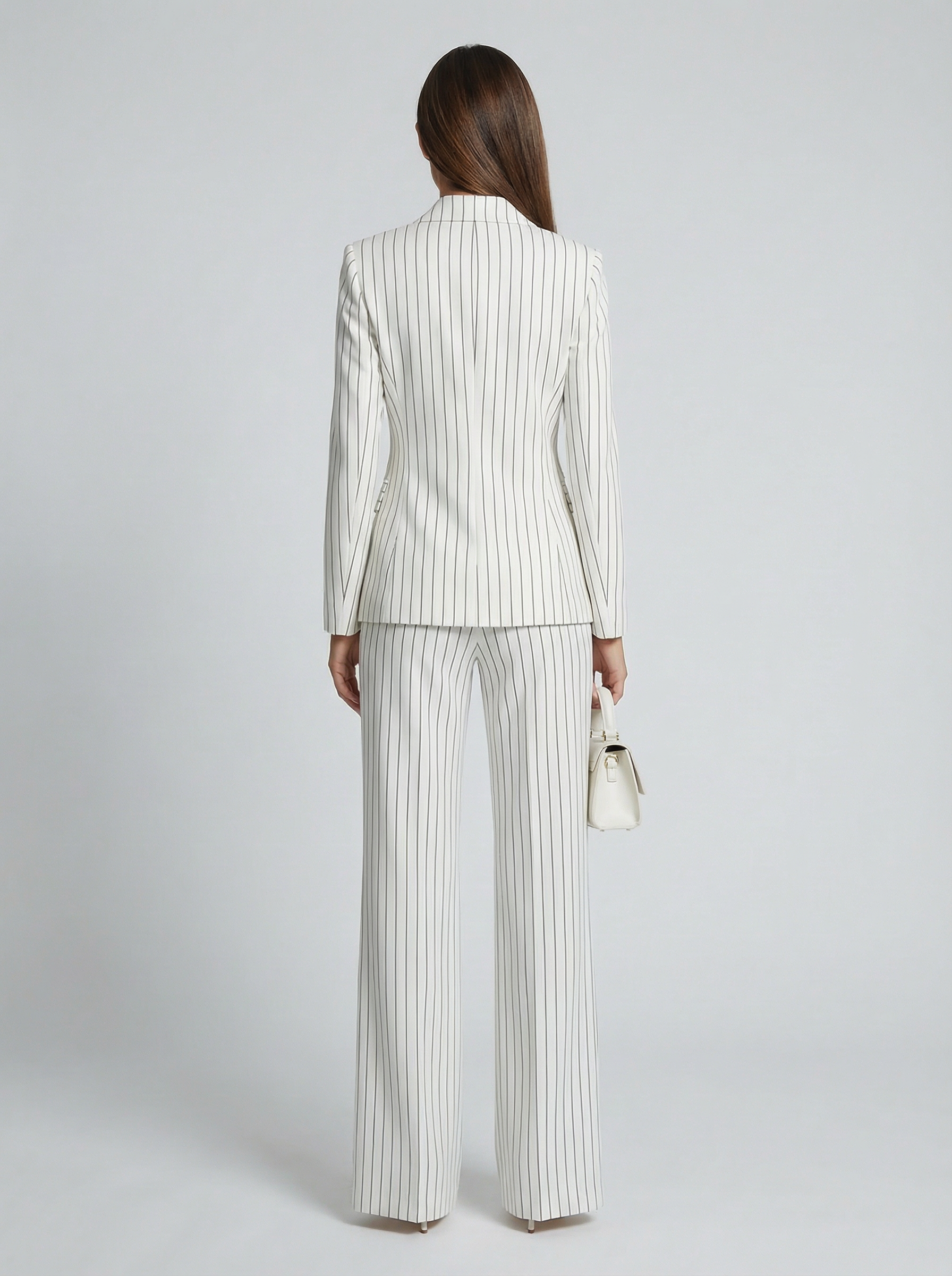 Biarritz | Traje Diplomático Elegante y Sofisticado