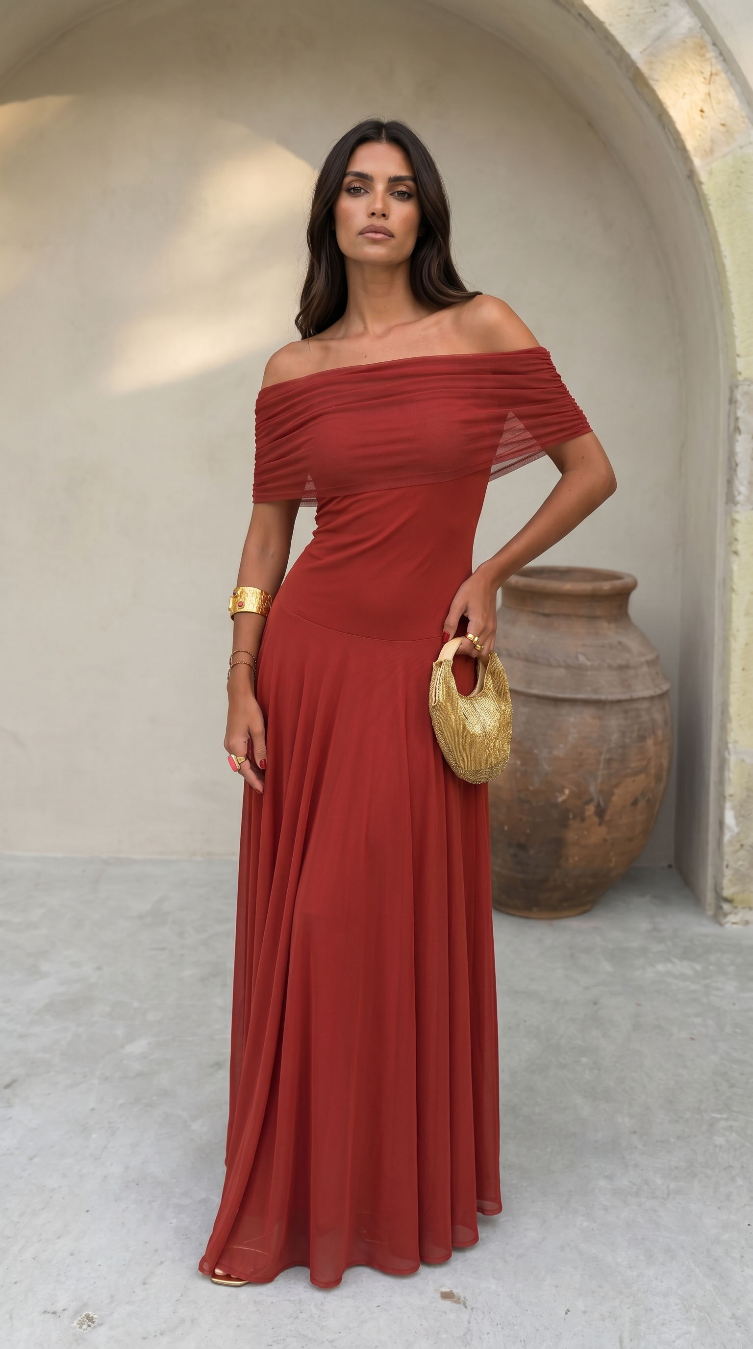 Matera | Vestido Bardot Largo Rojo - Elegancia Sofisticada para Cenas y Eventos