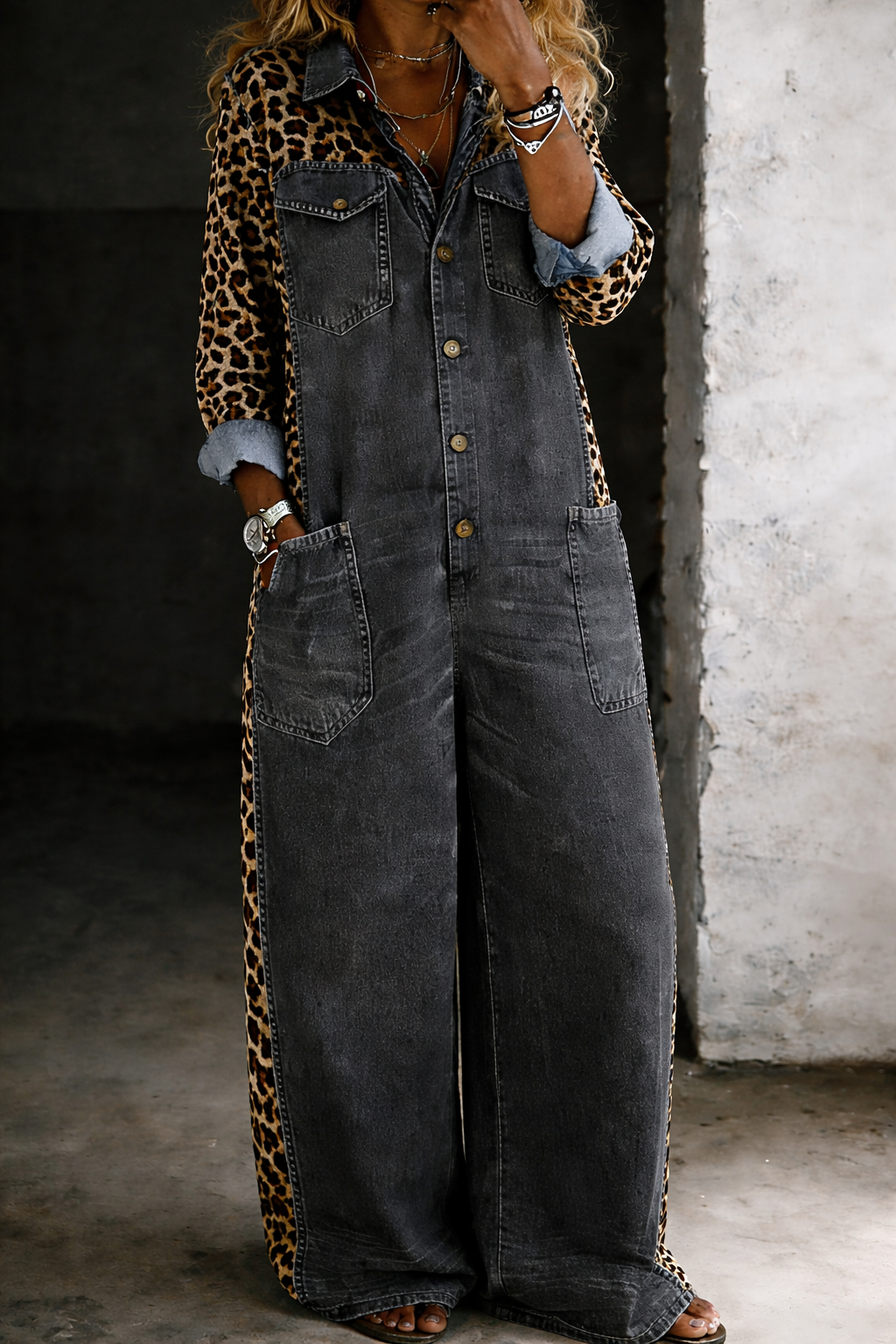 Mérida | Mono largo denim con detalle animal print - imagen 4